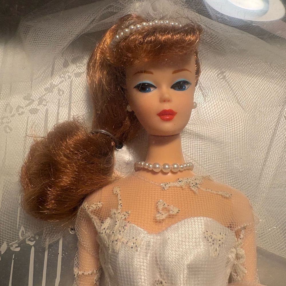 Wedding day Barbie 1996 vintage box damage shelf ware  NIB - Picture 3 of 16